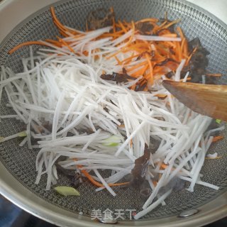 海米炖萝卜丝的做法步调：8