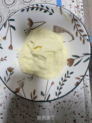 卡士达酱云朵里包的做法步调：17