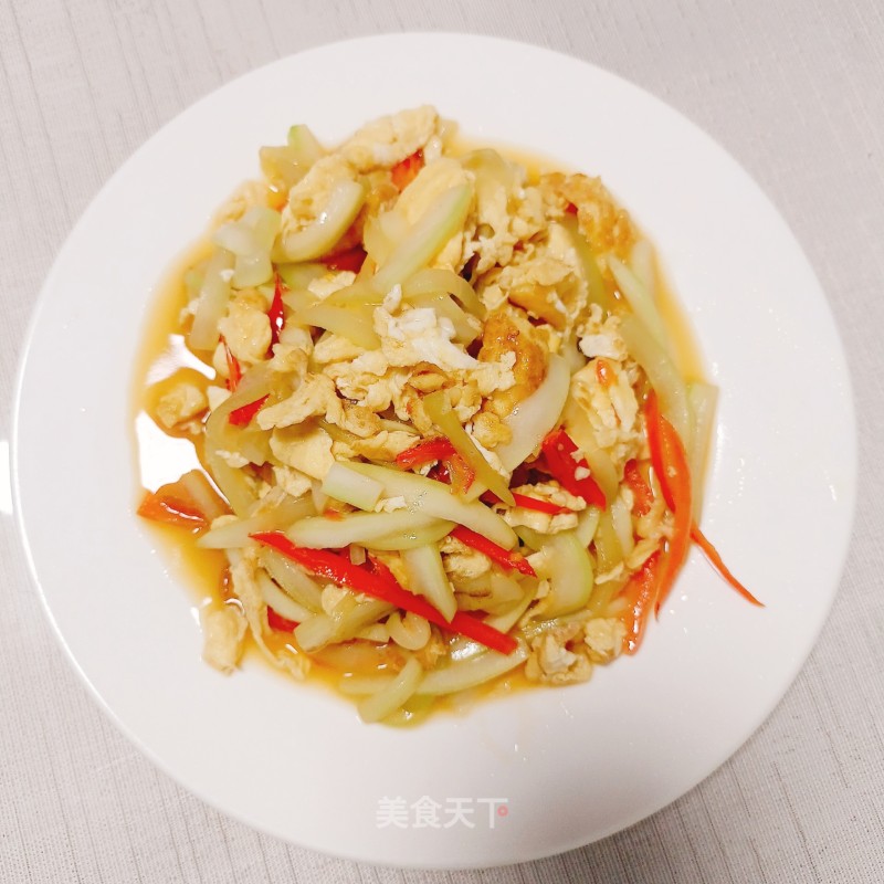 西葫芦炒鸡蛋的做法