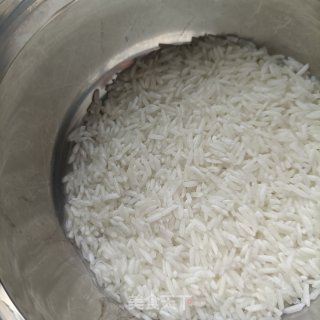 人参苗鲍鱼粥的做法步调：2
