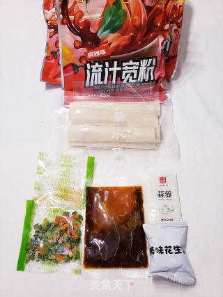 我是怎样做到非常钟快速欢愉嗦粉的的做法步调：1