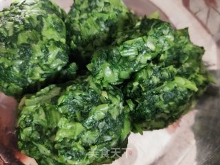 小利剑菜素火饺的做法步调：4