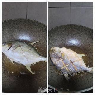 喷鼻煎鲳鱼的做法步调：3