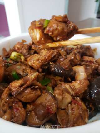 喷鼻菇炖青足鸡的做法步调：17