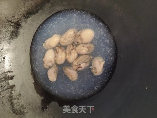 死蚝煎蛋的做法步调：2