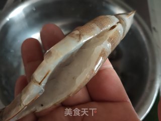 青虾炒辣椒的做法步调：3