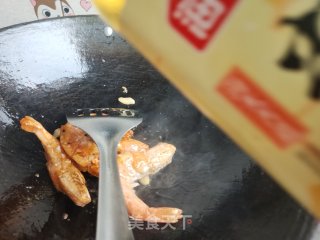 青虾炒辣椒的做法步调：8