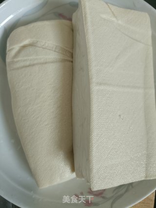 豆腐的做法步调：1