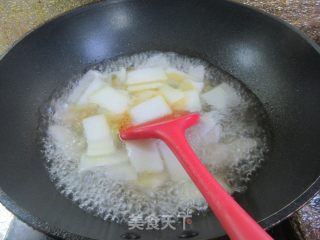 榨菜丝单瓜汤的做法步调：6