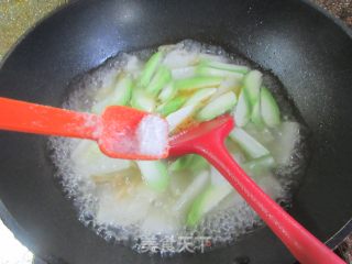 榨菜丝单瓜汤的做法步调：9