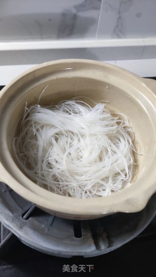 花甲粉丝煲的做法步调：8