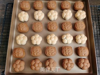 乌糖山查小月饼的做法步调：11