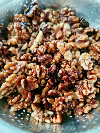 虎魄核桃的做法步调：6