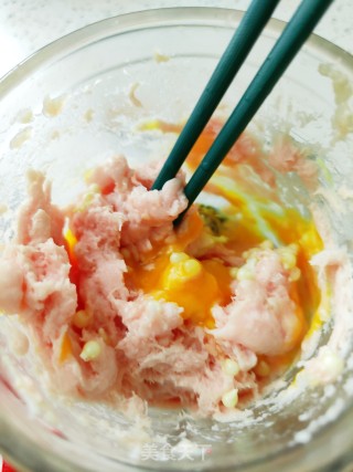 春葵酿肉的做法步调：5