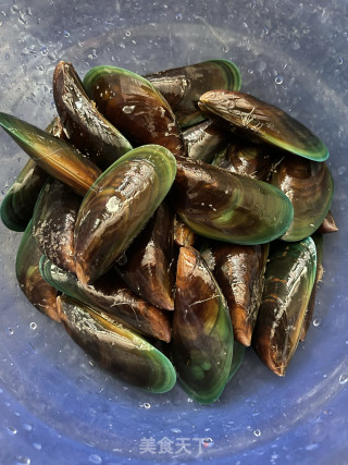 浑蒸青心贝的做法步调：2