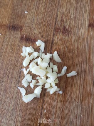 茄子炒鸡胸肉的做法步调：3
