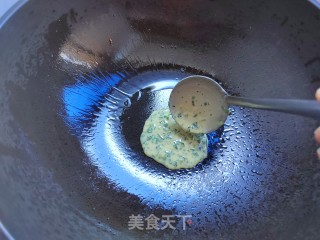 青菜鸡蛋饼的做法步调：6