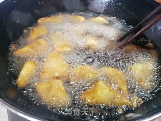 炸茄子的做法步调：4