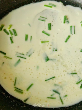 鸡蛋火饼的做法步调：6