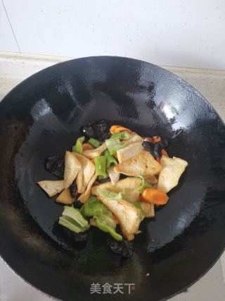 家常烧豆腐的做法步调：8