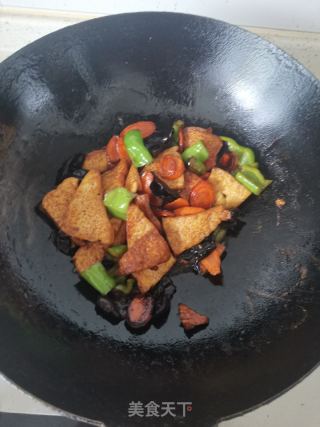 家常烧豆腐的做法步调：9