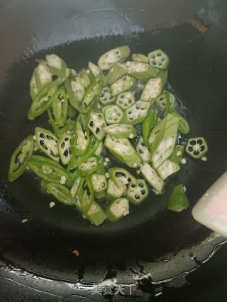 春葵炒鸡蛋的做法步调：3