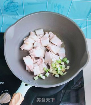 家常辣椒炒肉的做法步调：5