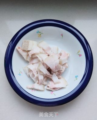 家常辣椒炒肉的做法步调：3