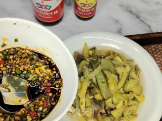 凉拌茄子的做法步调：7