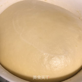 韭菜猪肉火饺的做法步调：1