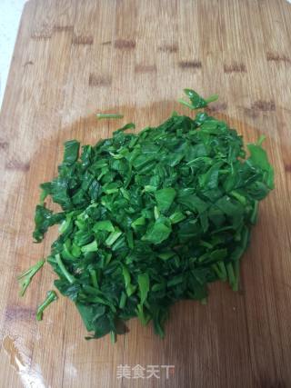 明月草炒鸡蛋的做法步调：3