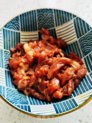 天瓜炒肉片的做法步调：4