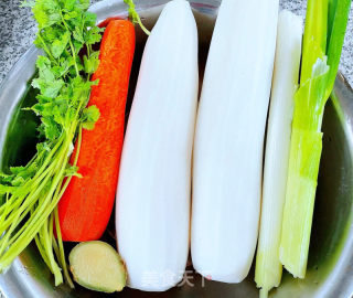 单色萝卜丝丸的做法步调：1