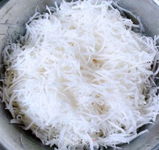 单色萝卜丝丸的做法步调：2