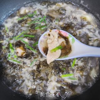 紫菜肉片汤的做法步调：4