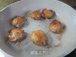 鸡翅中包鹌鹑蛋的做法步调：8