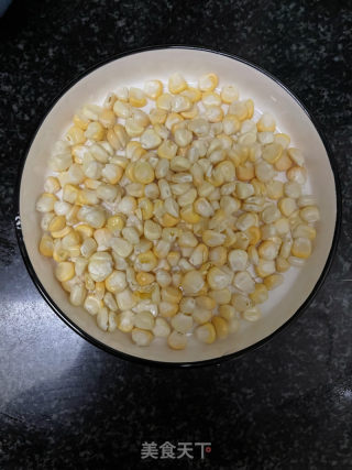 银耳玉米汁的做法步调：2