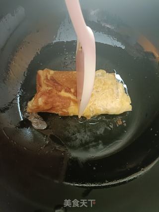 鸡蛋煎吐司的做法步调：10