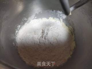 蒜喷鼻里包的做法步调：1