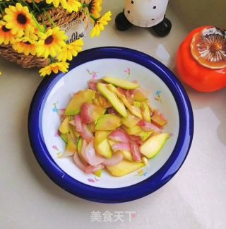 洋葱炒西葫芦的做法步调：8