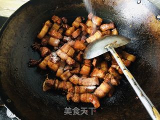 白烧肉烩菜的做法步调：9