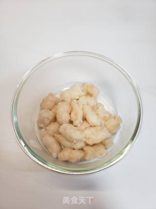 捞汁虾滑的做法步调：7