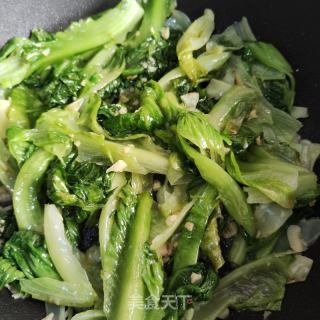 蒜蓉炒死菜的做法步调：5