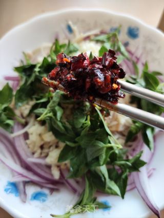 凉拌金针菇洋葱丝的做法步调：8