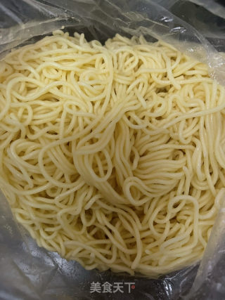 番茄牛肉酱拌里的做法步调：1