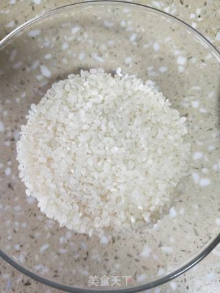 肉沫瑶柱板栗粥的做法步调：1