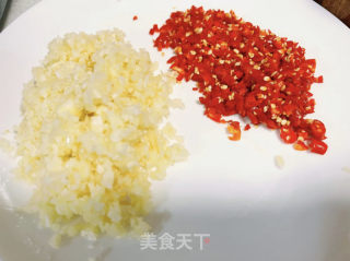 全能蒜蓉酱～海陈必备的做法步调：1