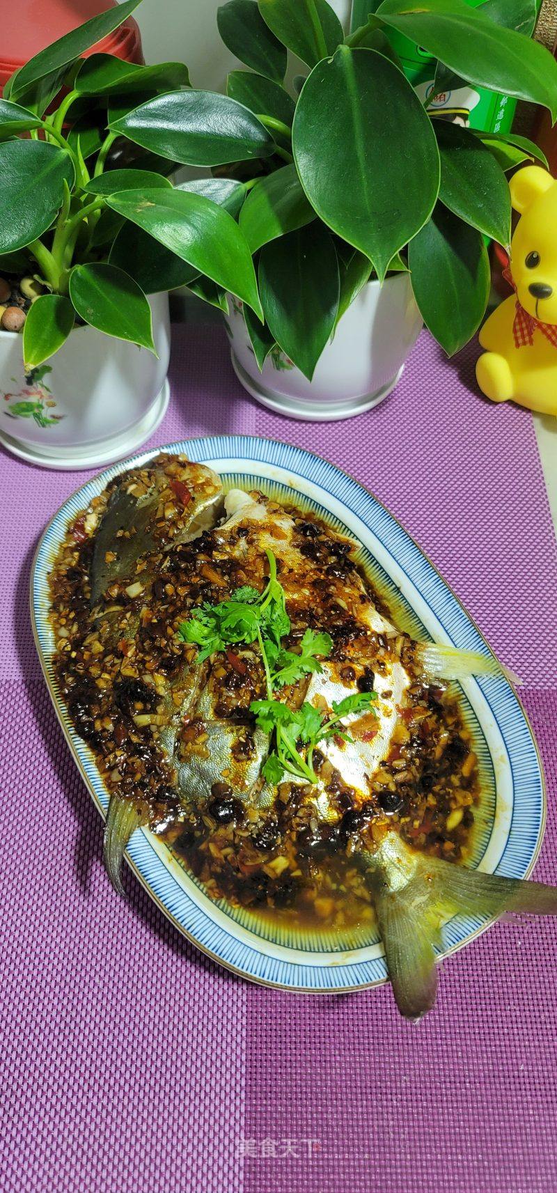 豉汁蒸鲳鱼的做法