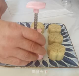 五仁月饼的做法步调：14