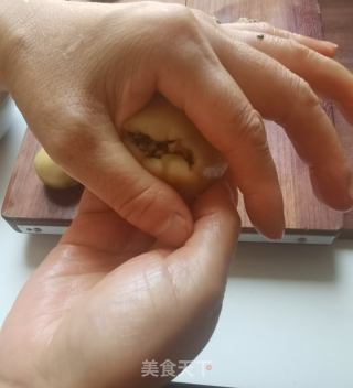 五仁月饼的做法步调：12